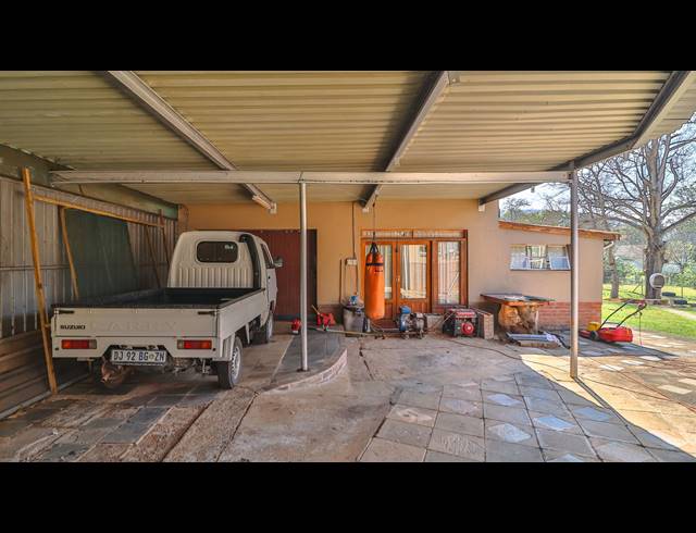 3 BEDROOM HOUSE FOR SALE IN BOUGHTON